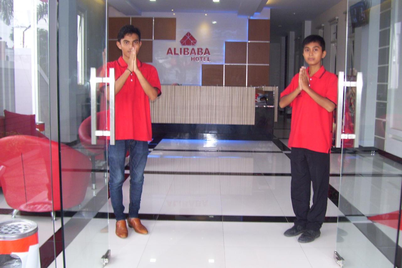 Alibaba Hotel Pangkalanbuun Esterno foto